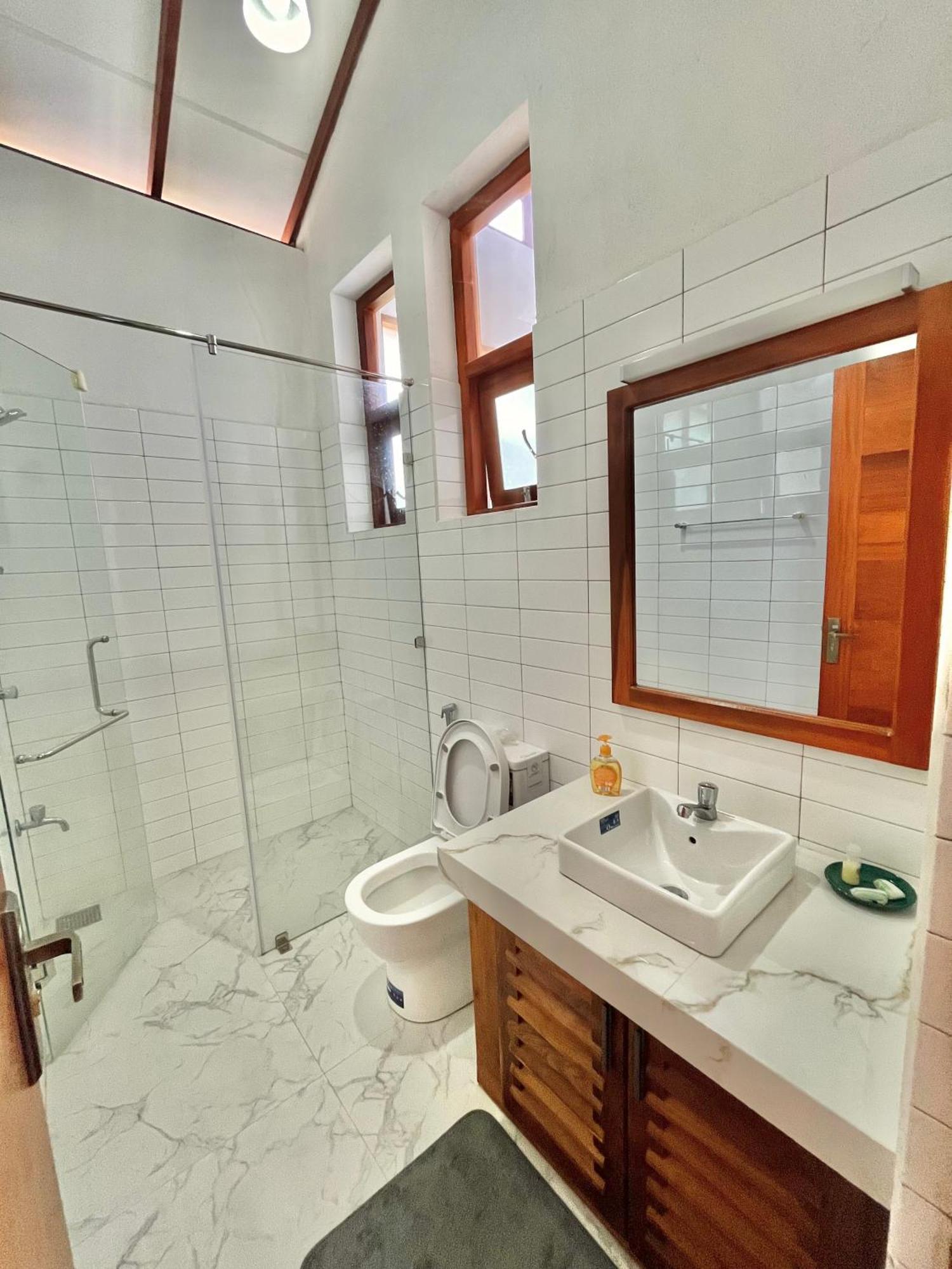 The Doctors Villa Ragama Exterior photo